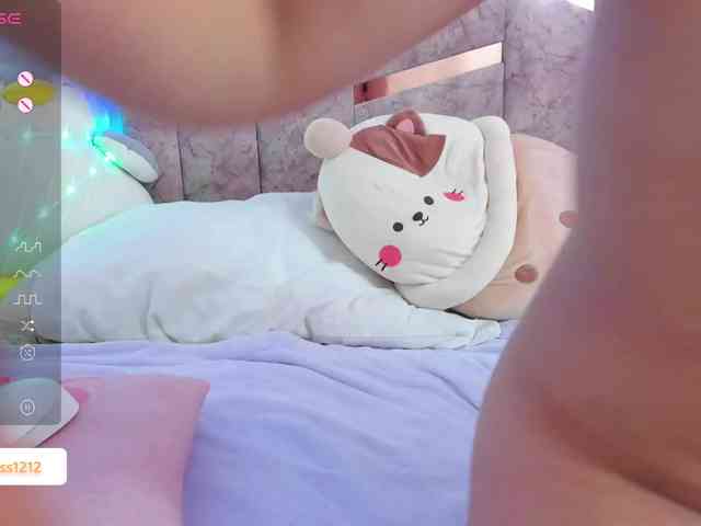 PaulinRoss webcam