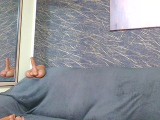 curlygirl35 Porn Show