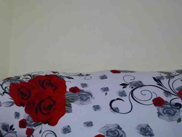 curlygirl35 webcam