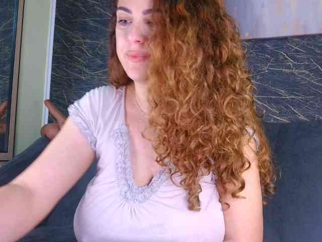 curlygirl35 curlygirl35