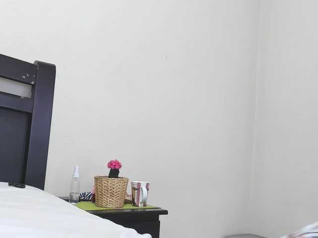 sexadiction-1's BongaCams show and profile