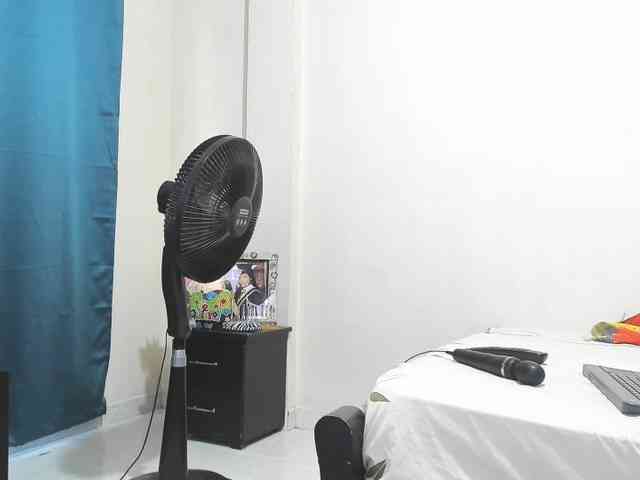 sexadiction-1 webcam