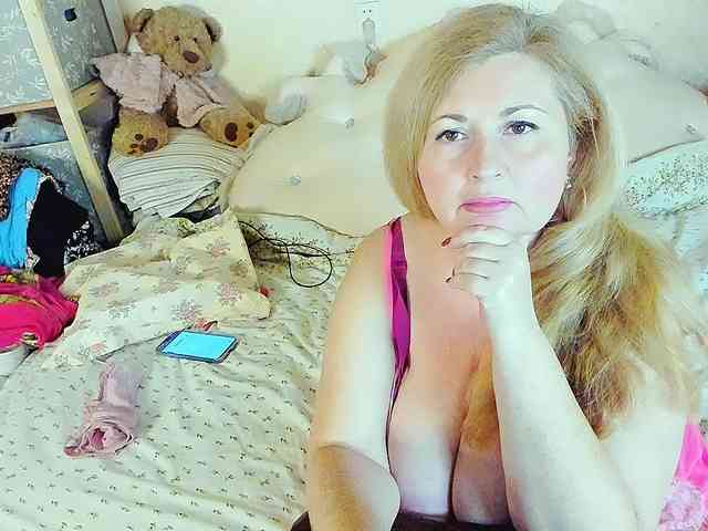 DonnaKlava webcam