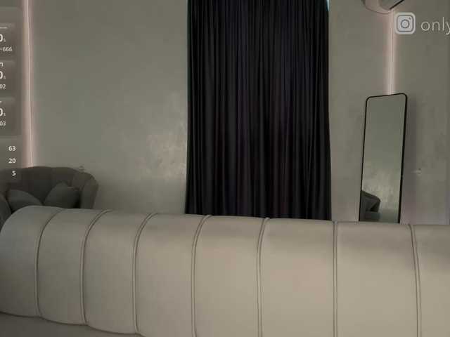 mendi-'s BongaCams show and profile