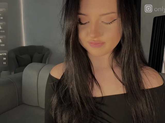 mendi-'s BongaCams show and profile