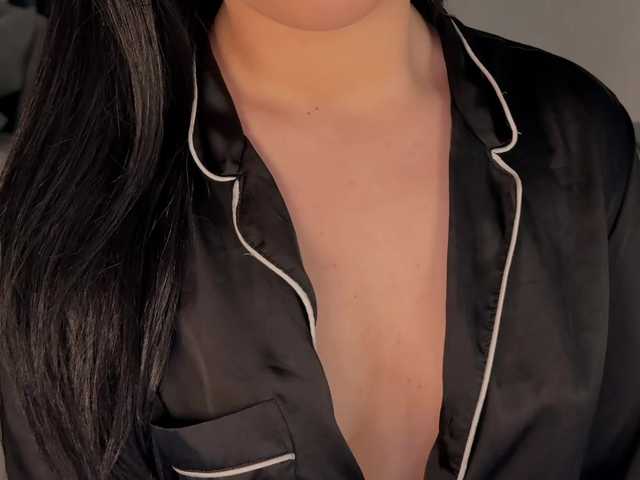 mendi-'s BongaCams show and profile