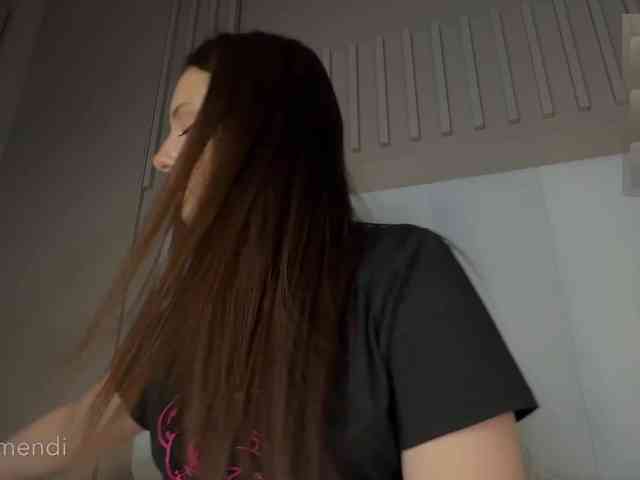 mendi- Live Webcam on BongaCams