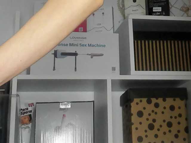 SweetCassie's BongaCams show and profile