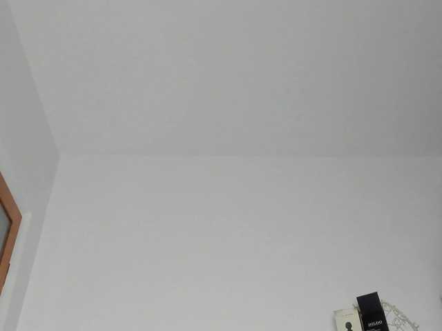 SweetCassie's BongaCams show and profile