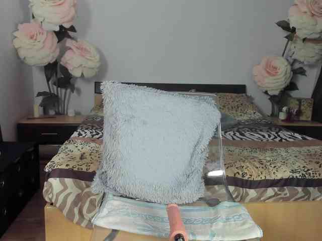 SweetCassie webcam