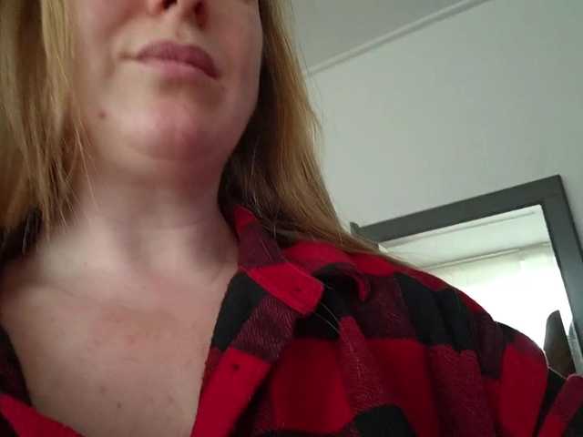 MazyMi's BongaCams show and profile