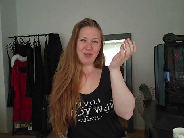 MazyMi's BongaCams show and profile