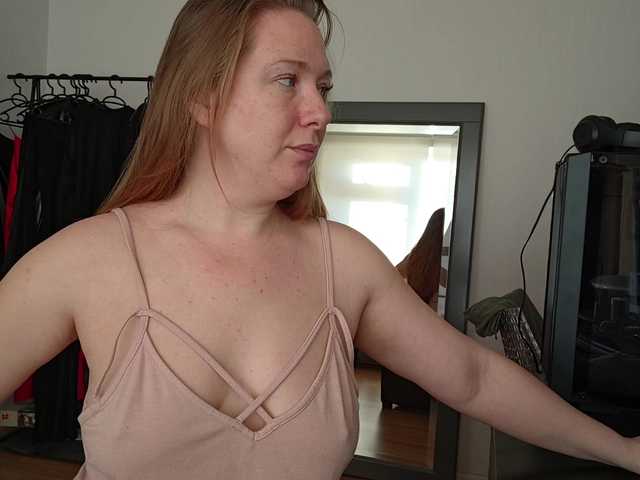 MazyMi's BongaCams show and profile