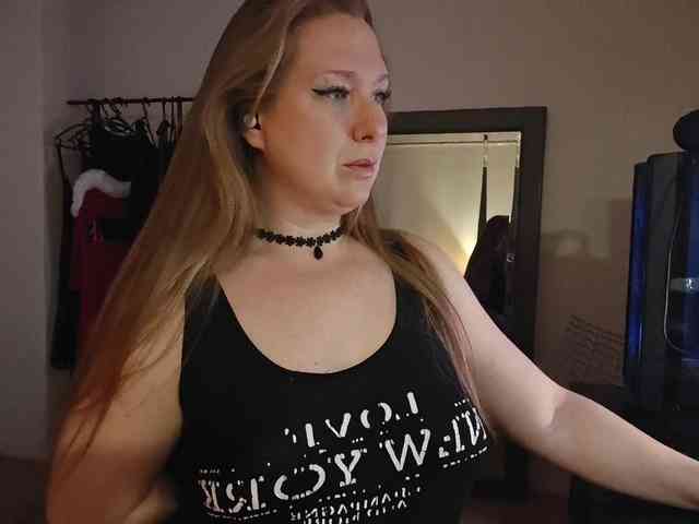 MazyMi Live Webcam on BongaCams