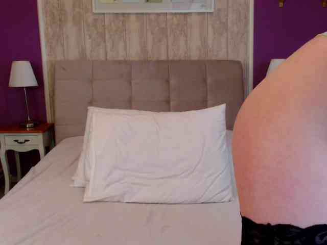 Lisa-Caprice webcam