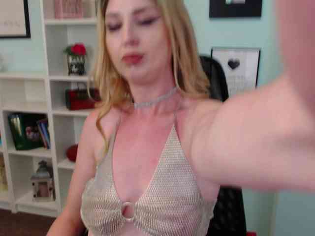 Lisa-Caprice webcam