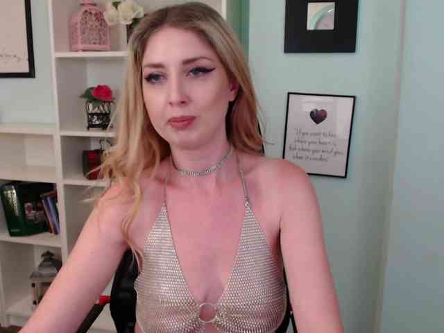 Lisa-Caprice webcam