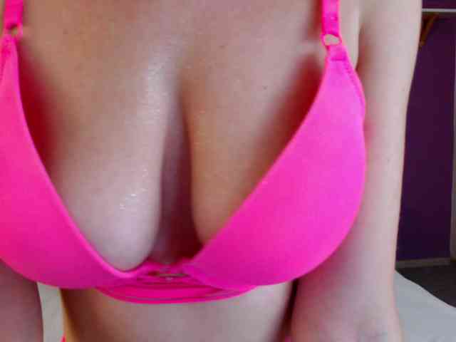 Lisa-Caprice webcam