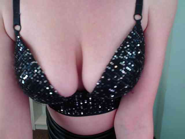 Lisa-Caprice webcam
