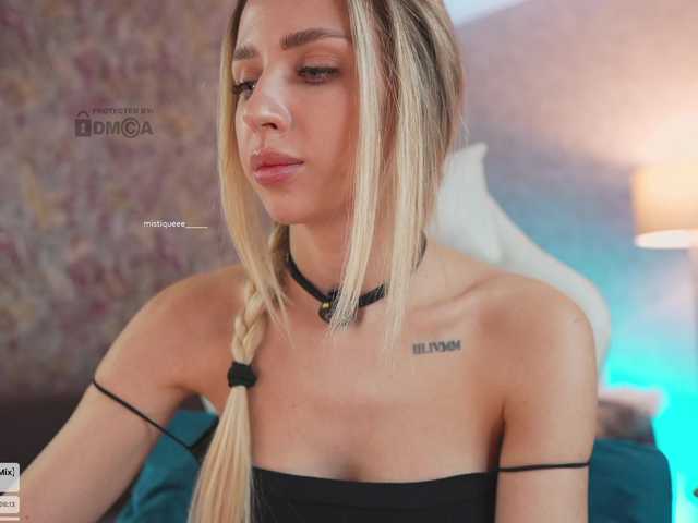 -misstics-'s BongaCams profile