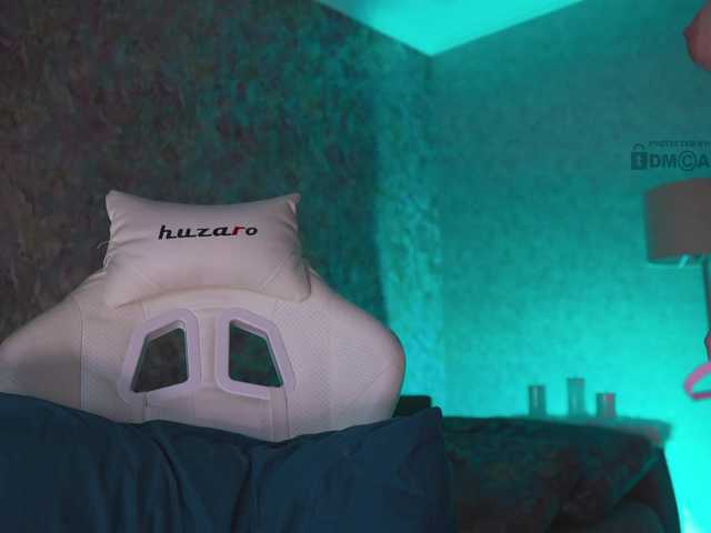 -misstics-'s BongaCams show and profile