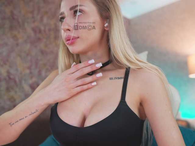 -misstics-'s BongaCams profile