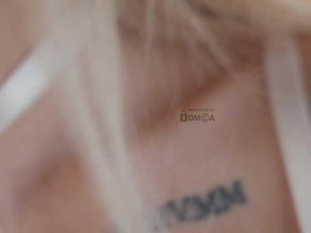 -misstics-'s BongaCams show and profile