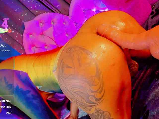 naughty-ts Live Webcam on BongaCams