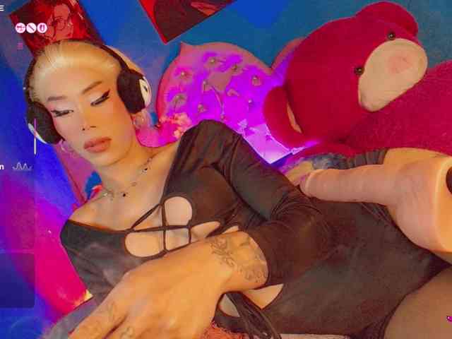 naughty-ts Live Webcam on BongaCams