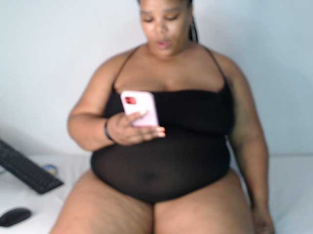 SexyChill1992's BongaCams show and profile