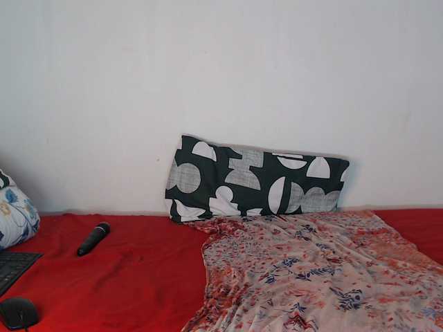 SexyChill1992's BongaCams show and profile