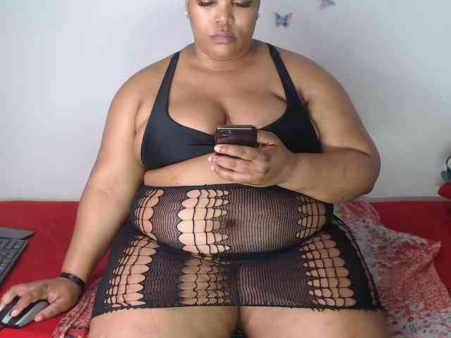 SexyChill1992 webcam