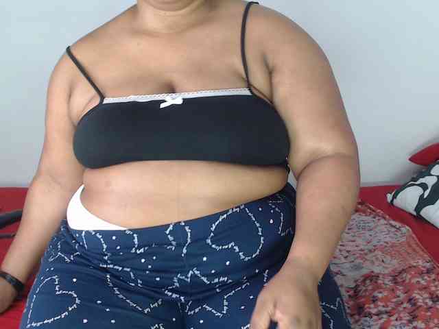 SexyChill1992 webcam