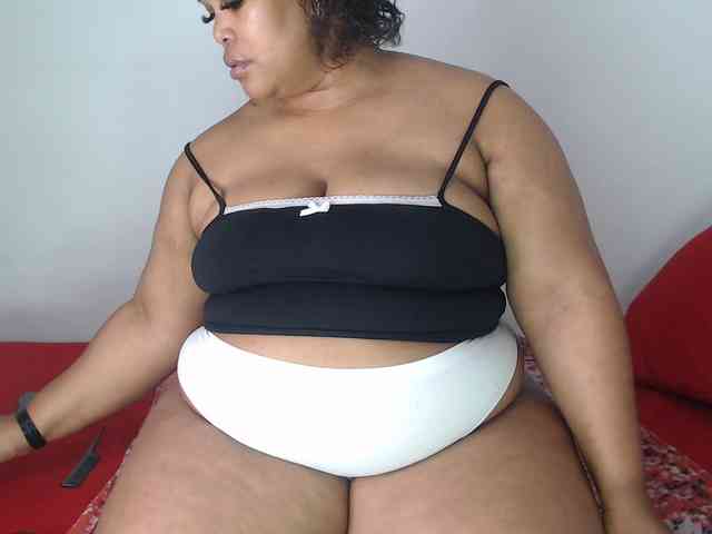 SexyChill1992 webcam