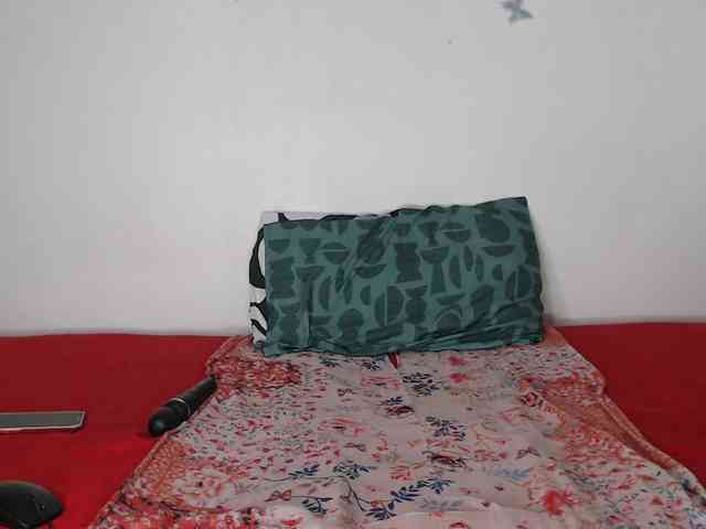 SexyChill1992 webcam