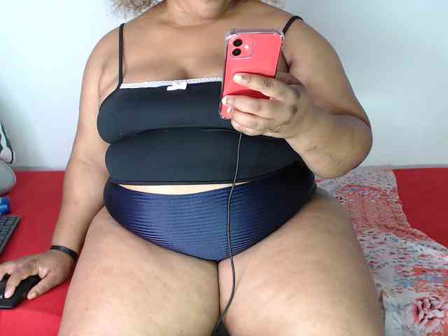 SexyChill1992 webcam