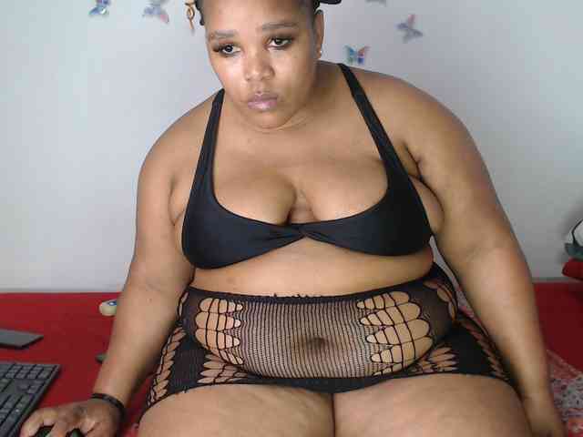 SexyChill1992 webcam