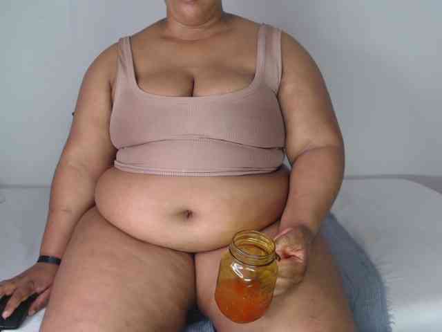 SexyChill1992 webcam