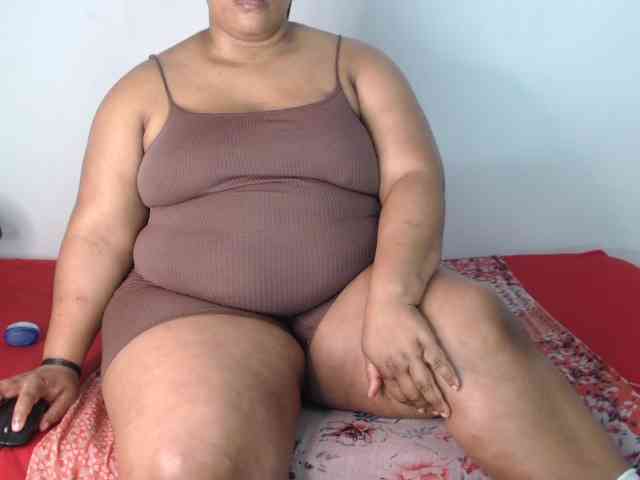 SexyChill1992 webcam