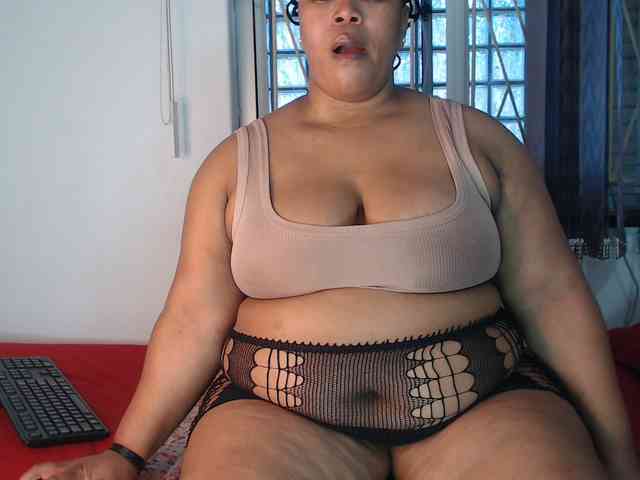SexyChill1992 webcam