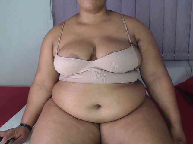SexyChill1992 webcam