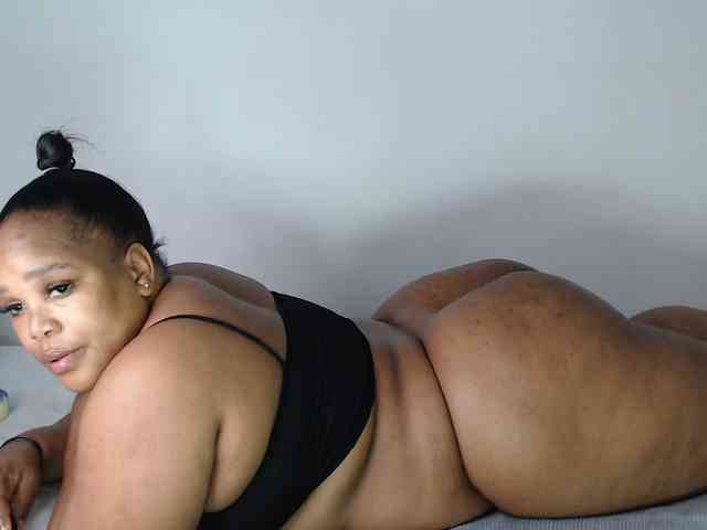 SexyChill1992 webcam