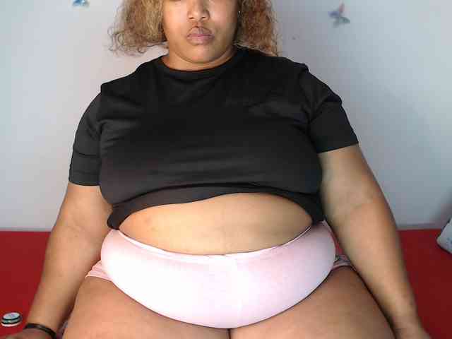 SexyChill1992 webcam