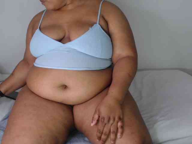 SexyChill1992 webcam