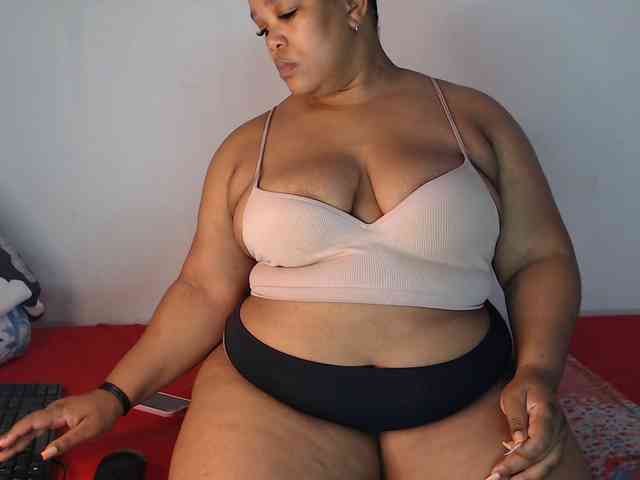 SexyChill1992 webcam