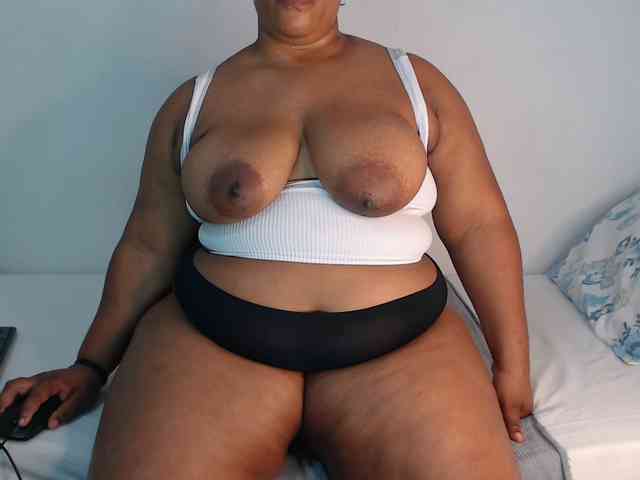 SexyChill1992 webcam