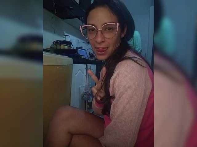Kingofqueen23