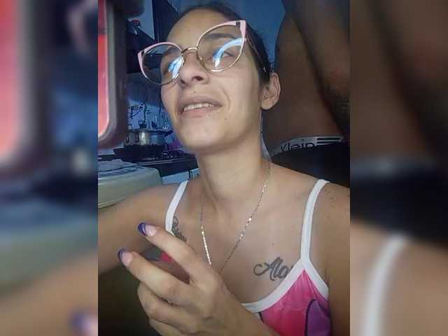 Kingofqueen23's BongaCams show and profile