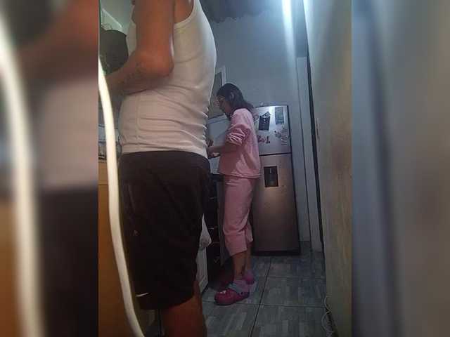 Kingofqueen23's BongaCams show and profile