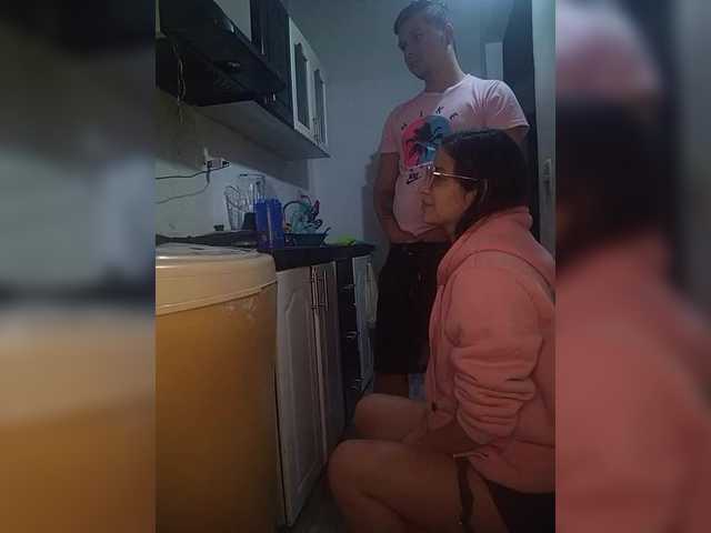 Kingofqueen23 webcam